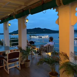 Gasthof Peacock - View In, Udaipur